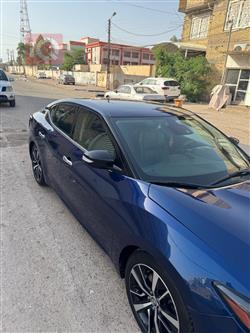 Nissan Maxima